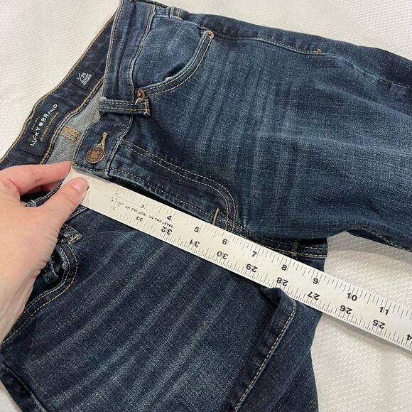 Lucky Brand Sweet Straight Dark Wash Raw Hem Jeans 2/26 - Picture 9 of 12